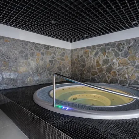 Appartement Park B22- Z Dostepem Do Basenu, Sauny, Jacuzzi, Silowni