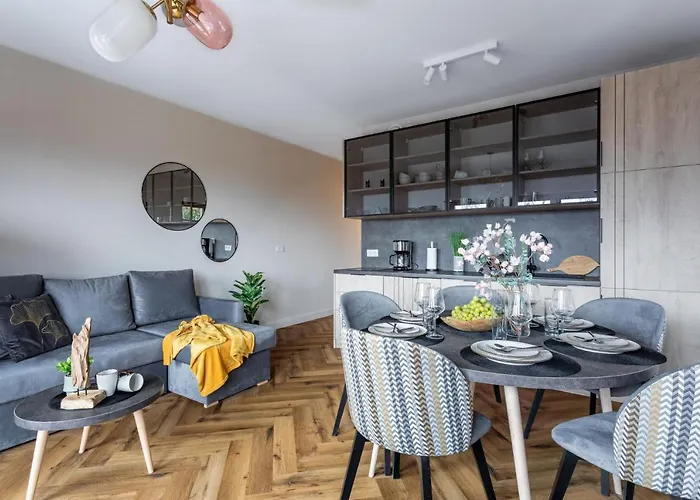 Park B22- Z Dostepem Do Basenu, Sauny, Jacuzzi, Silowni Appartement